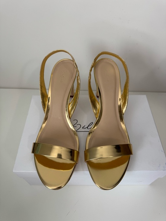 22eleve Shoes - 22ÉLEVÉ Women's Slingback 85MM Leather Sandals - Gold US Size 10.5 New